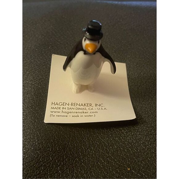 Hagen-Renaker miniature Papa Penguin figurine - Picture 3 of 7